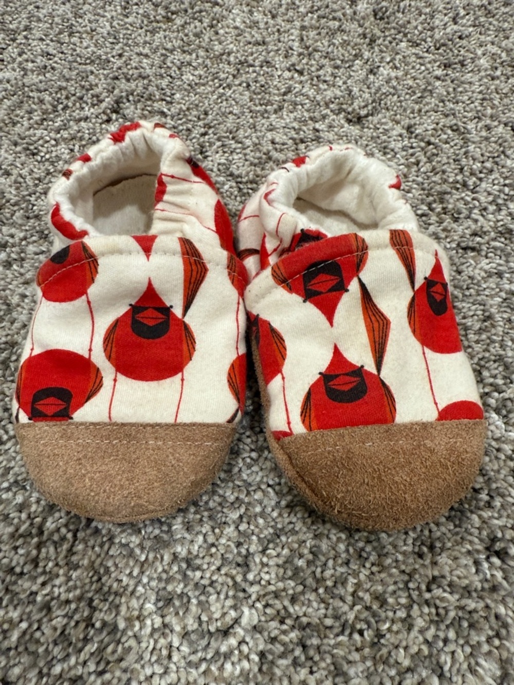 Cardinal Baby booties